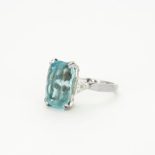 Bague 56 Bague or gris ornée d'une aigue marine 58 Facettes GU72