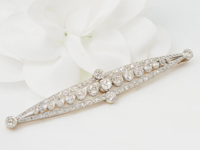 Broche Importante broche Art Déco en or jaune platine et diamants 58 Facettes 32820