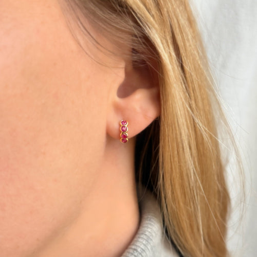 Boucles d'oreilles Boucles d’oreilles or jaune et rubis 58 Facettes INV019