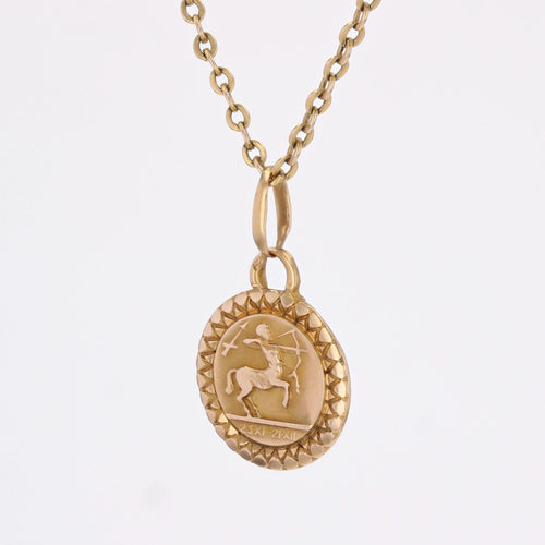 Pendentif Petite médaille Sagittaire en or rose 58 Facettes CVP199