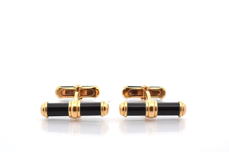 Bouttons de manchette Van Cleef & Arpels en or 18k 58 Facettes 27402