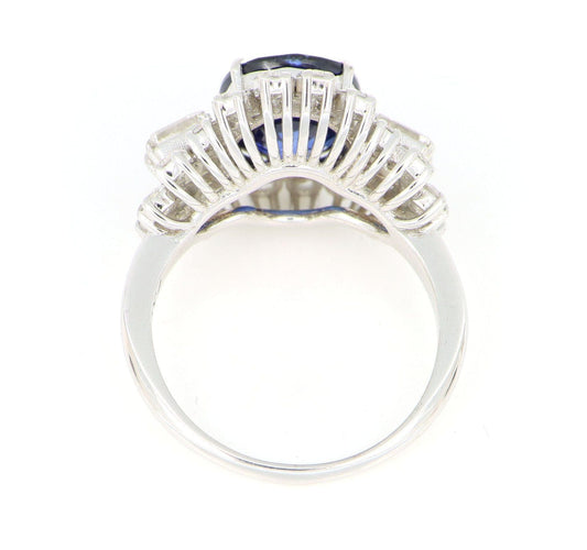 Bague 55 Bague en or blanc, saphir et diamants 58 Facettes