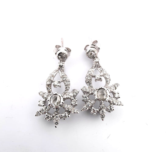 Boucles d'oreilles Boucles d'oreilles en platine avec diamants 58 Facettes