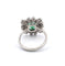 Bague 55 Magnifique bague en or blanc avec une émeraude centrale et des diamants tout autour. 58 Facettes