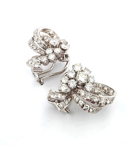 Boucles d'oreilles Boucles d'oreilles à clip en or blanc et diamants 58 Facettes