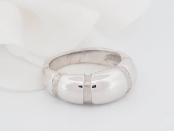 Bague 50 Bague Mauboussin Nadja en or blanc 58 Facettes 30140