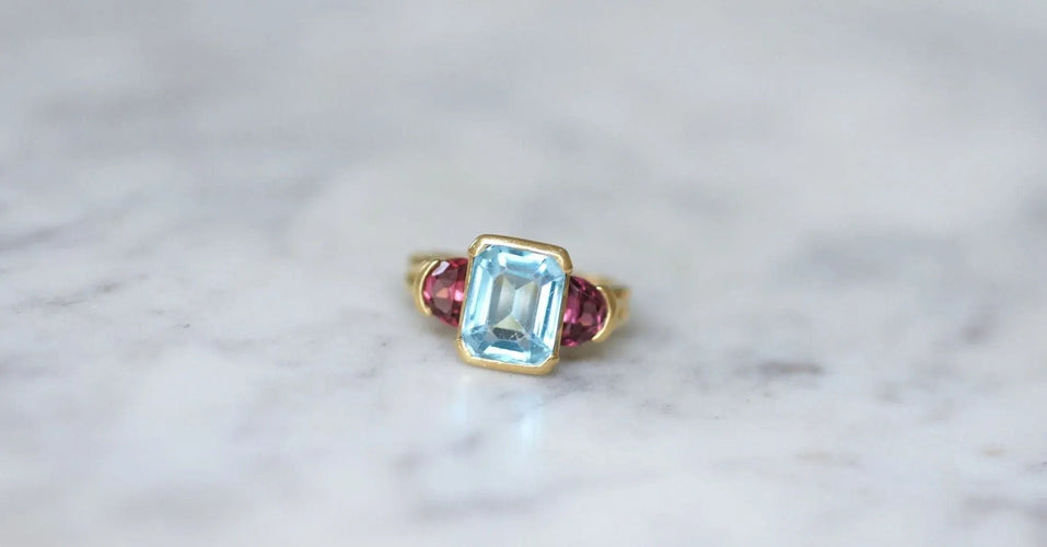 Bague 51.5 Bague Topaze et Grenats Or Jaune 58 Facettes