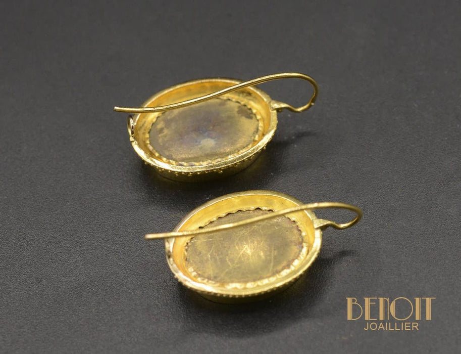 Boucles d'oreilles Dormeuses Époque Victorienne Céramique 58 Facettes A10546