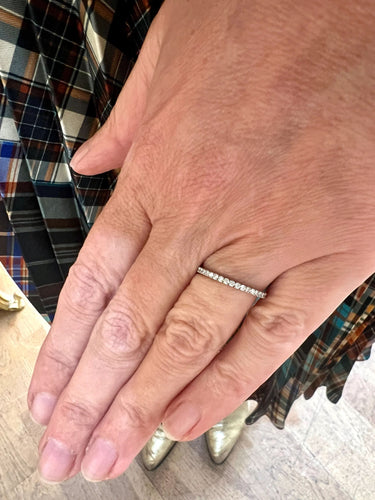 Bague 50.5 Alliance Demi Tour Diamants 0,23 carats Or Gris 18 Carats 58 Facettes BD69