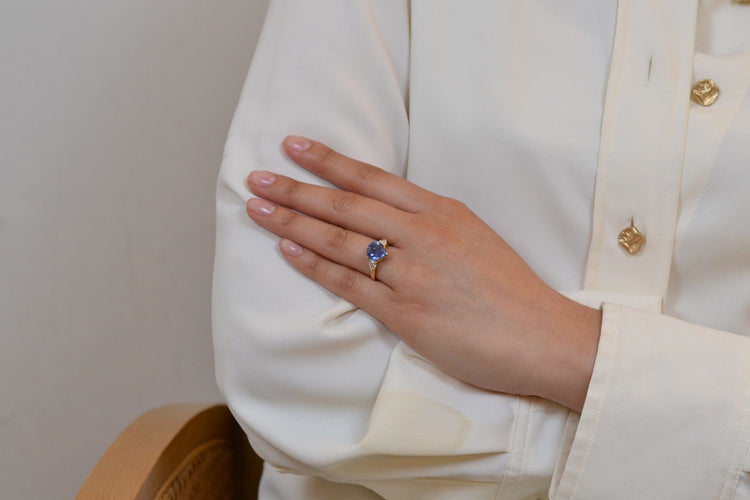 Bague 51 Bague saphir de 6,62cts et diamants 58 Facettes 26791-26644