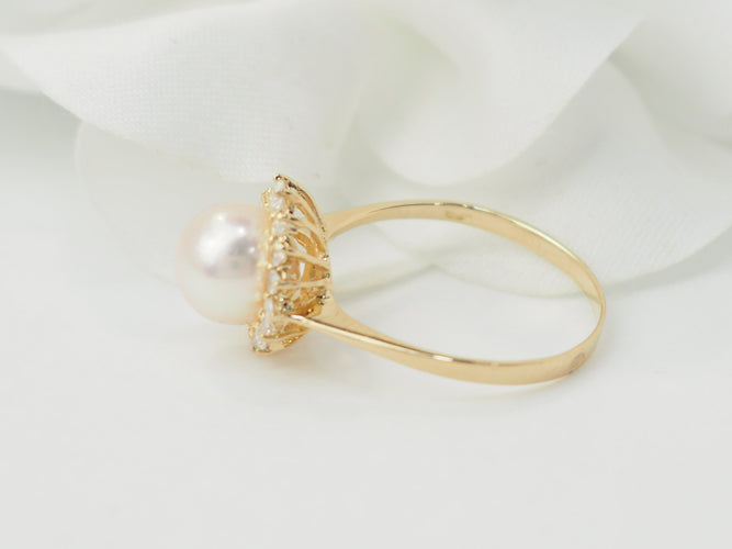 Bague 52.5 Bague en or jaune, perle de culture et diamants 58 Facettes 33428