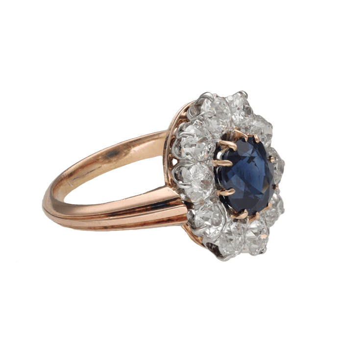 Bague entourage en or rose 18K et platine avec saphir et diamants – Vers 1930