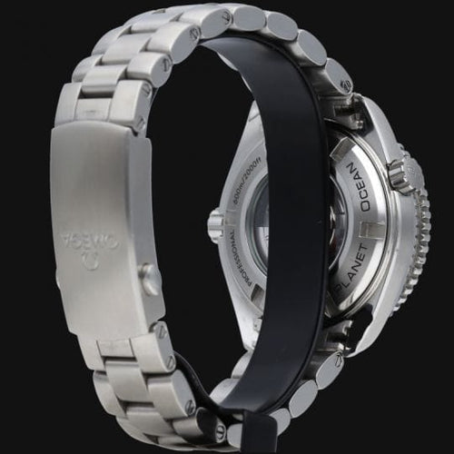Montre Omega Montre Seamaster Planet Ocean 58 Facettes MT42597