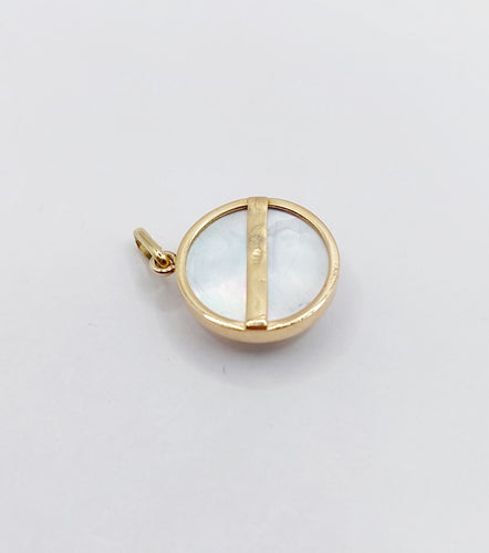 Pendentif Pendentif or jaune, cristal d'Essex tête de cheval (circa 1900) 58 Facettes A04957