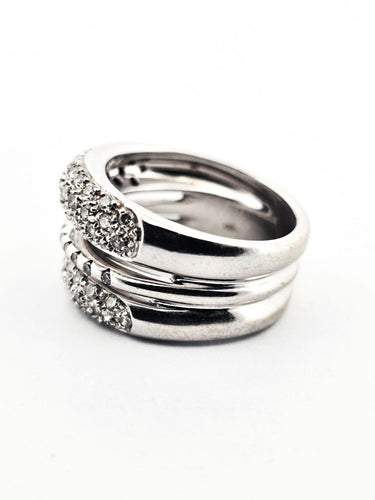 Bague 56 Bague en or blanc avec diamants 58 Facettes