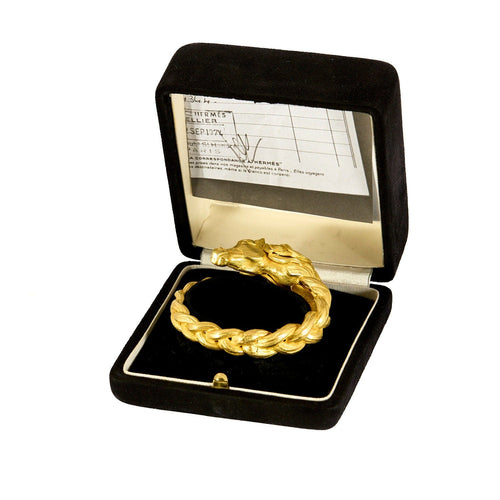 HERMES - Bracelet jonc en or jaune a motif de cheval