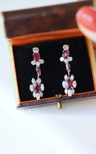 Boucles d'oreilles Longues Boucles d'Oreilles Rubis et Diamants 58 Facettes
