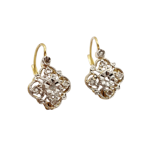 Boucles d'oreilles Dormeuses marguerite antiques en or 18k et diamants taille rose (circa 1900) 58 Facettes A06421