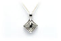 Pendentif Pendentif contemporain en or blanc 18 carats serti de diamants 58 Facettes 22256