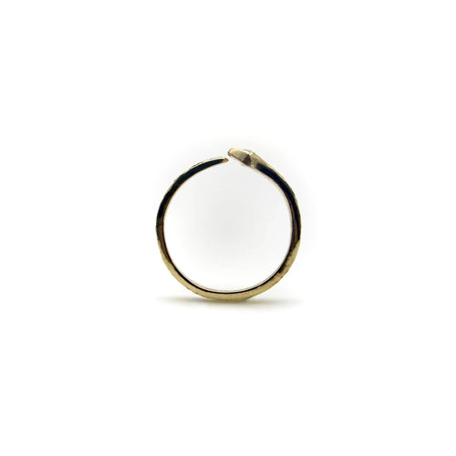 Bague 14K Yellow Gold Hand Engraved Lucky Nail Ring with Diamonds 58 Facettes