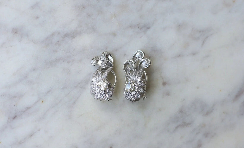 Boucles d'oreilles Boucles d'Oreilles Retro Diamants 1.55 Cts 58 Facettes