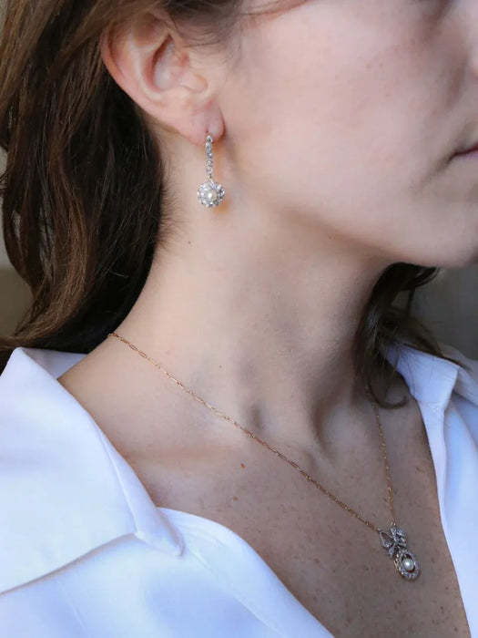 Boucles d'oreilles pendantes diamants perles