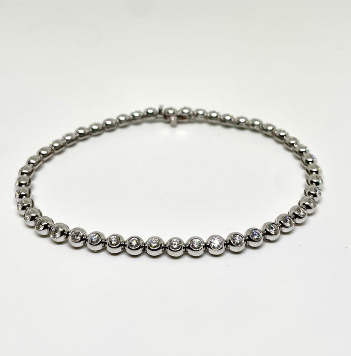 Bracelet tennis rivière or blanc 1,84 cts