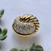 Bague 54 FRED - Bague en forme de noeud en or jaune sertie de diamants. 58 Facettes