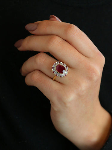 Bague 51 Bague marguerite vintage or jaune diamants rubis ovale 2,2 ct 58 Facettes J381