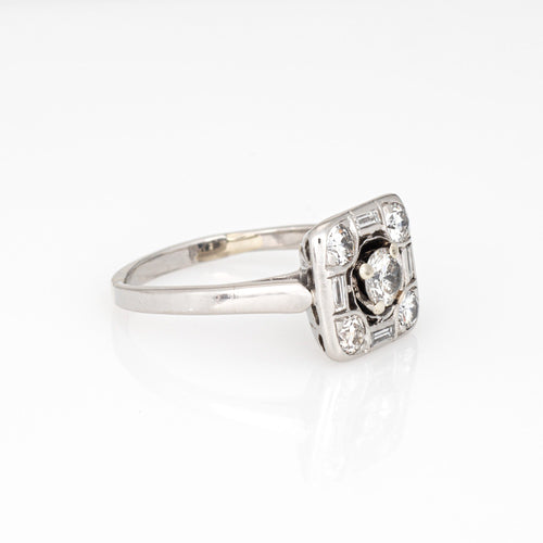 Bague 53.5 Bague vintage carrée en or blanc avec diamants taille mixte 58 Facettes G13688