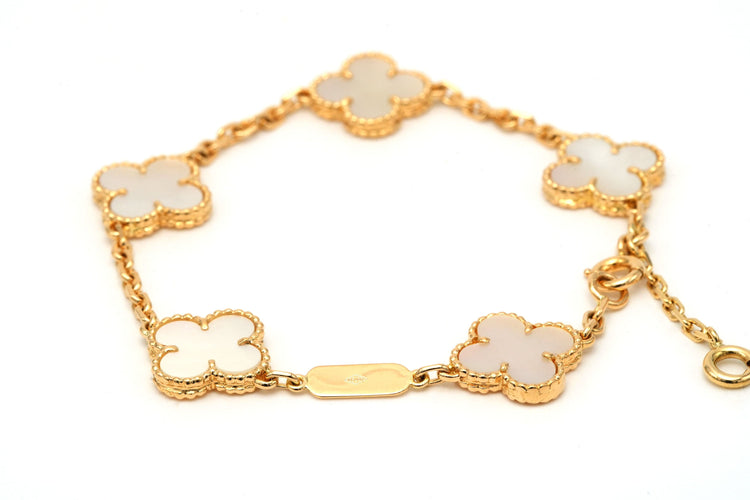 Bracelet Van Cleef & Arpels - Bracelet Alhambra en or jaune 18 carats et nacre 58 Facettes 22730