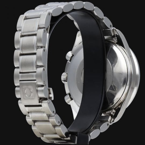 Montre Omega Montre Speedmaster Day Date Chronographe 58 Facettes MT40954