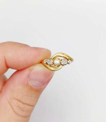 Bague 50.5 Bague or jaune, perle et diamants taille rose (circa 1900) 58 Facettes A06052