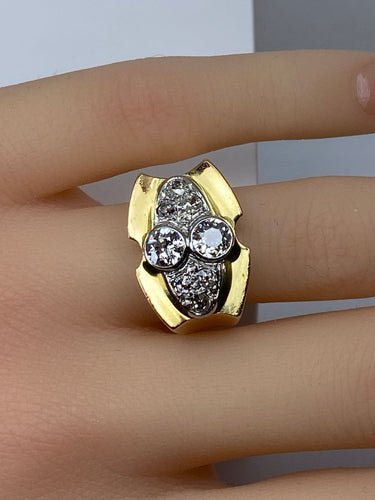 Bague 51 Bague Tank en or jaune 18 carats et platine sertie de diamants 58 Facettes AB665