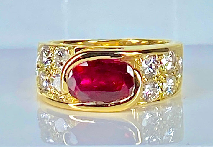 Bague 58 Bague en or jaune 18 carats, rubis 2,25 carats et 10 diamants 58 Facettes AB412