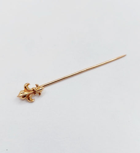 Epingle antique cravate ou foulard or rose fleur de lys (circa 1900)