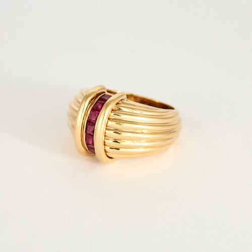 50 Bague jonc or jaune et rubis 58 Facettes LF14