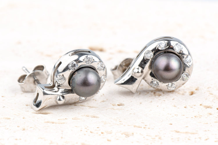 Boucles d'oreilles Boucles d’oreilles perles de Tahiti 6,11 mm & diamants 0,41 ct en or jaune 58 Facettes BO46420-107