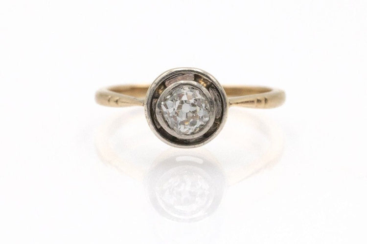 Bague Antique solitaire gold ring with an old-cut diamond 58 Facettes 11548