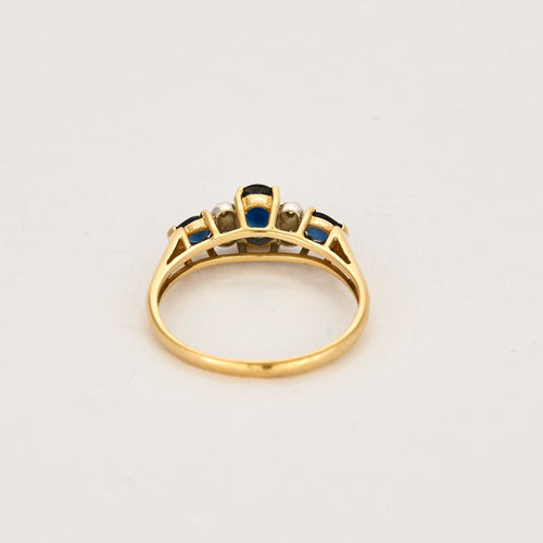 Bague 56 Bague or jaune, saphir et diamants 58 Facettes BEA3298