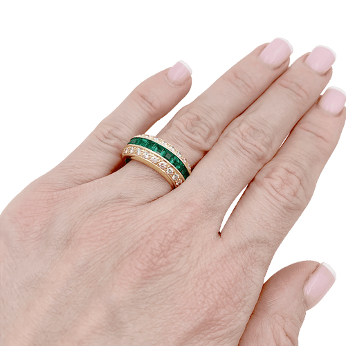 Bague 56 Bague vintage or jaune, diamants, émeraudes. 58 Facettes 34158