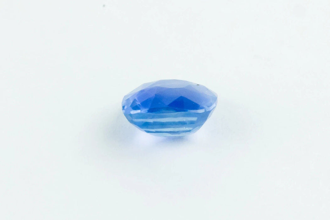 Gemstone Saphir bleu non chauffé 2.09cts certificat GIC 58 Facettes 512