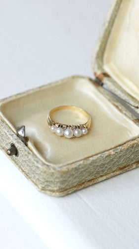 Bague 53 Bague jarretière perles et diamants 58 Facettes