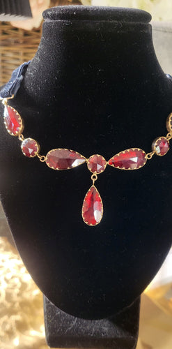 Collier Vintage en or jaune serti de grenats de Perpignan 58 Facettes