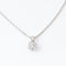 Collier en or blanc avec pendentif en diamant taille brillant