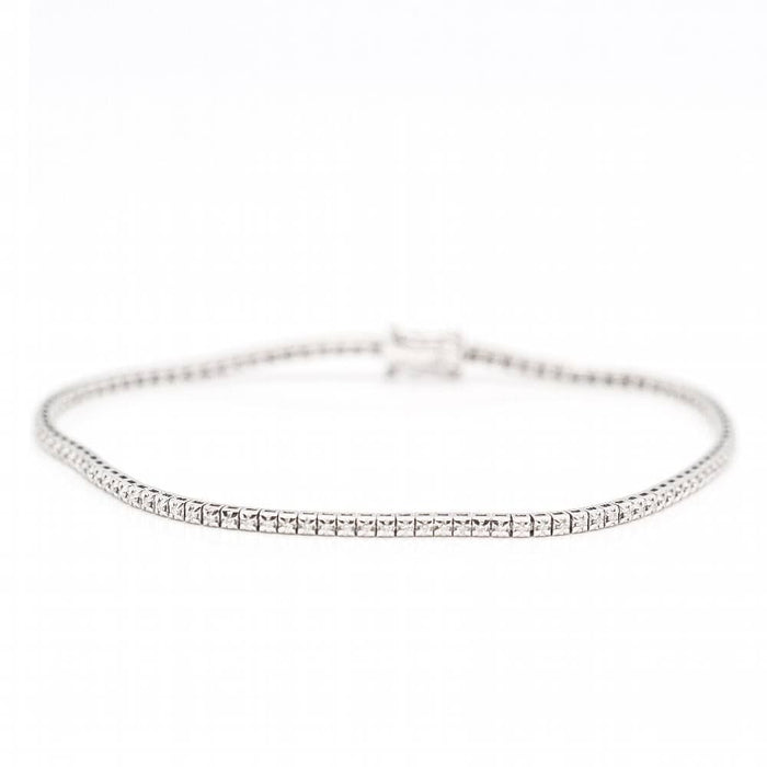 Bracelet Bracelet Rivière en or blanc et diamants 58 Facettes D363128CG