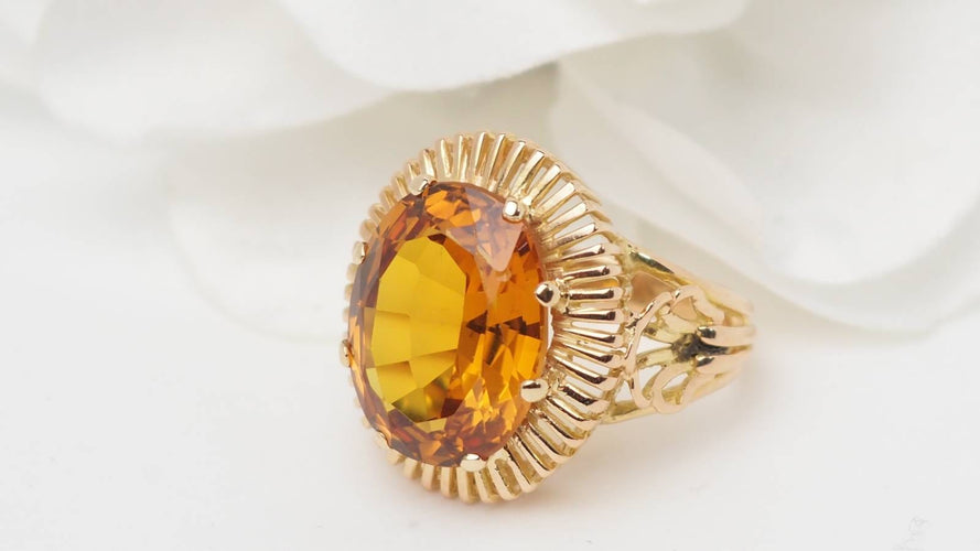 Bague 51.5 Bague vintage en or jaune et citrine ovale 58 Facettes 32615