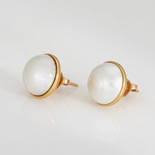 Boucles d'oreilles Boucles d'oreilles Tiffany & Co, perles Mabe 13 mm, Paloma Picasso, vintage, or 18 carats, vers 1984 58 Facettes G13706