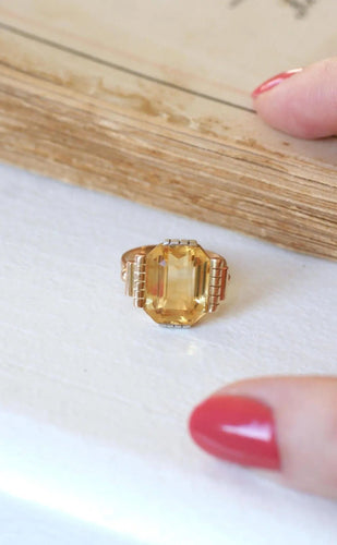 Bague Art Déco or jaune et blanc citrine 58 Facettes