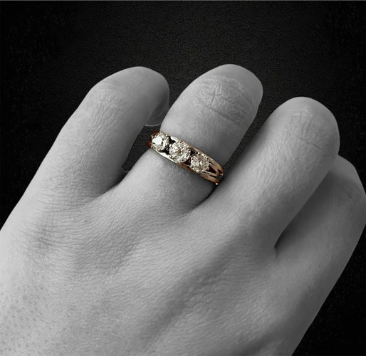 Bague Trilogie en or blanc avec diamants 58 Facettes